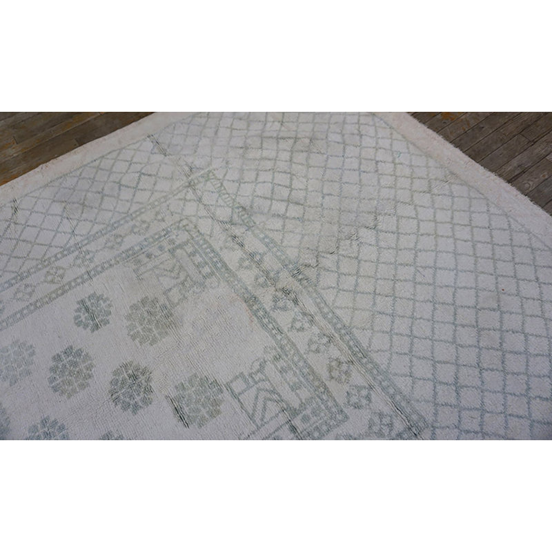 Light Ivory Color Antique Indian Tribal Geometric Floral Pattern Cotton Agra Gallery Carpet