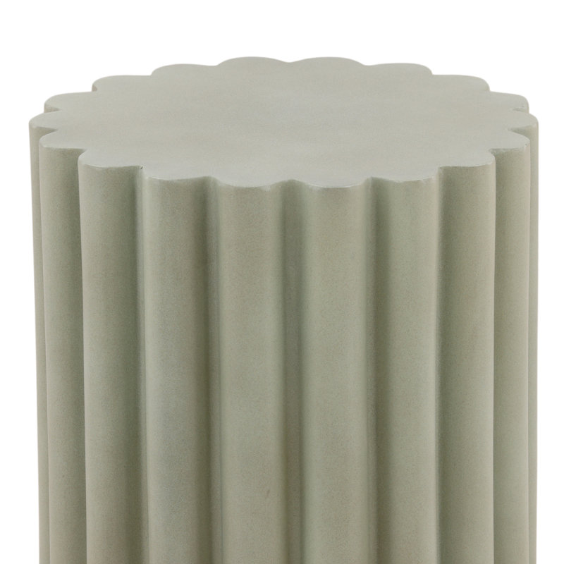 Curtiss Outdoor Side Table Green