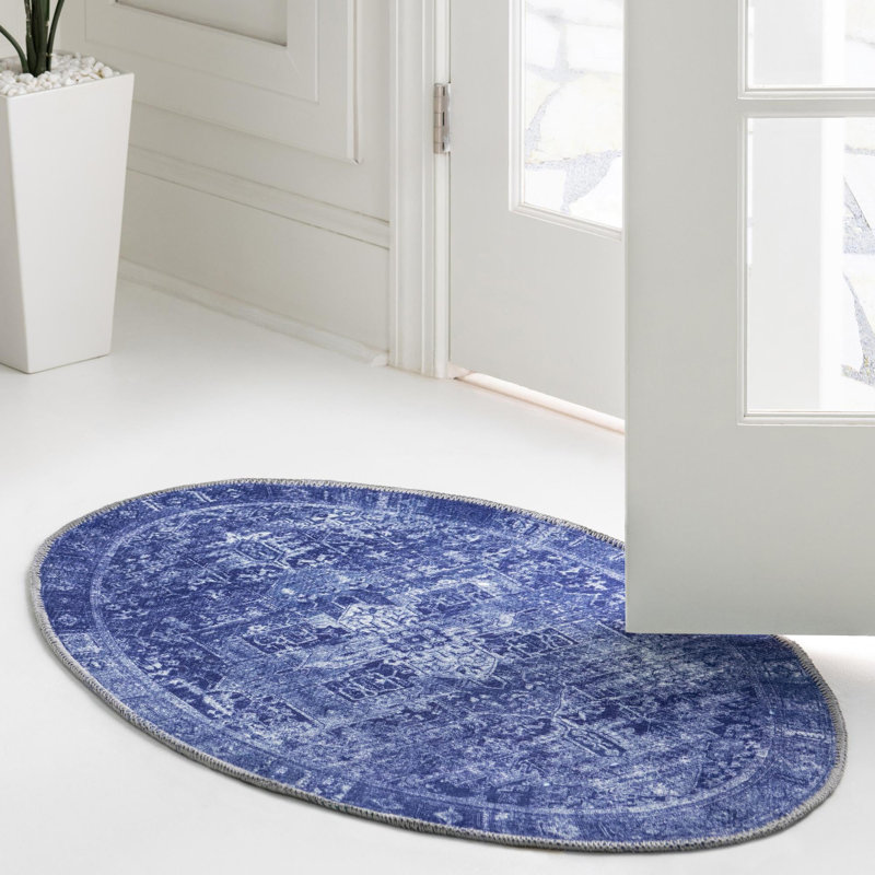 Oppie Indoor Rug, Oval 2' x 3'1"
