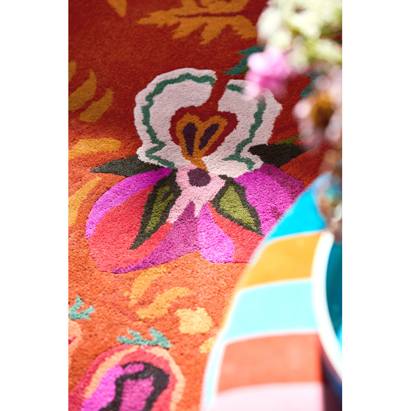 Wonderland Hand Tufted Wool/Viscose Floral Area Rug in Amber/Lapis, Rectangle 4'7" x 6'7"
