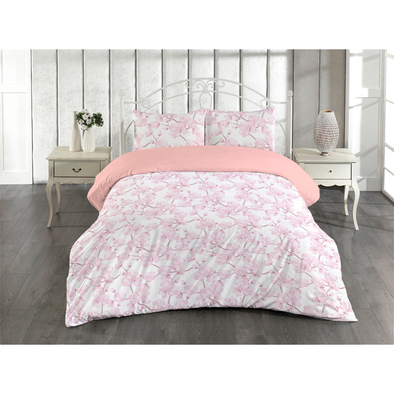 Kovacs Duvet Cover, California King Duvet Cover + 2 Standard Shams