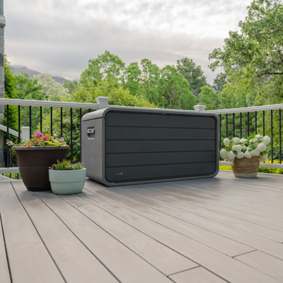 Lifetime 146.4 W 633.8 Deck Box