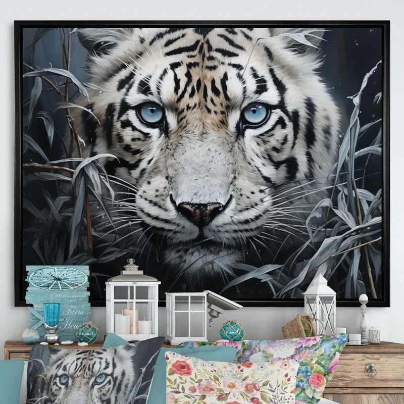 «Tiger Mysterious Watcher II» - Impression, H 16 po x l 32 po x P 1 po, Cadre flottant noir