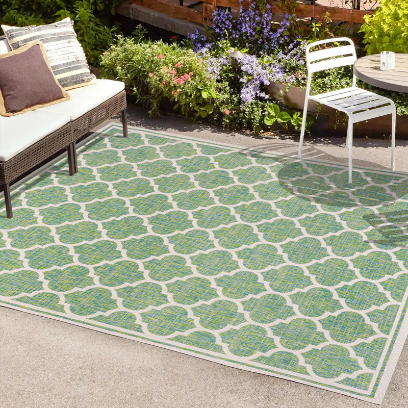 Tapis d'intérieur / extérieur crème / vert Trebol, Rectangle 5 pi 3 po x 7 pi 7 po