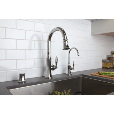 Metropole Single Handle Pull Down Kitchen Faucet