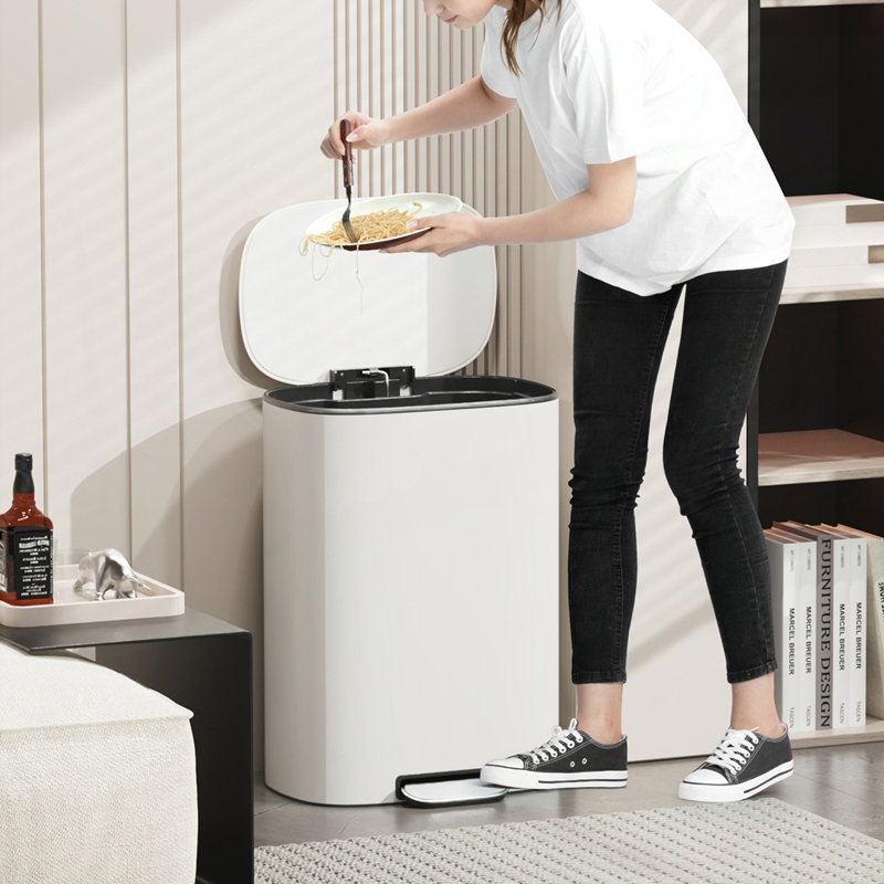 Poubelle en acier inoxydable durable avec capacité de 13,2 gallons, couvercle à fermeture en douceur et surface résistante aux empreintes digitales pour les cuisines modernes