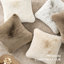 Ensemble de 1 housse de coussin de luxe en fausse fourrure de chinchilla de luxe, 20 po x 20 po-125421069-116784784