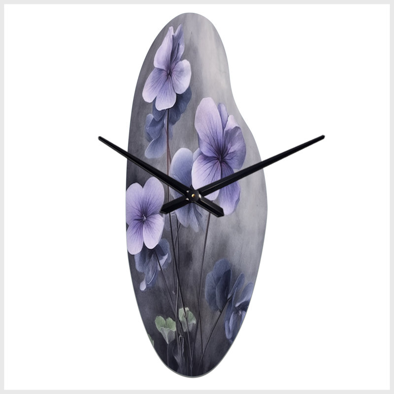 Horloge murale asymétrique en métal Kataria, Médium