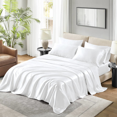 Ensemble de draps 4 pièces en satin blanc luxueux - froissé, surface lisse et soyeuse, convient aux matelas de 16 po, 1 drap plat, taies d'oreiller ajustées, réduit la casse des cheveux et la décoloration