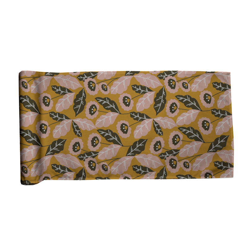 Cahanding Table Runner