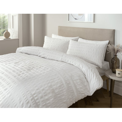 Leonide Polyester Solid Colour Duvet Cover Set with Pillowcases Included