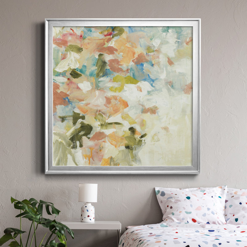 Floral Blush IV - Reproduction d'art sur toile encadrée, Encadré gris, H 34,5 po x l 34,5 po x P 1,5 po
