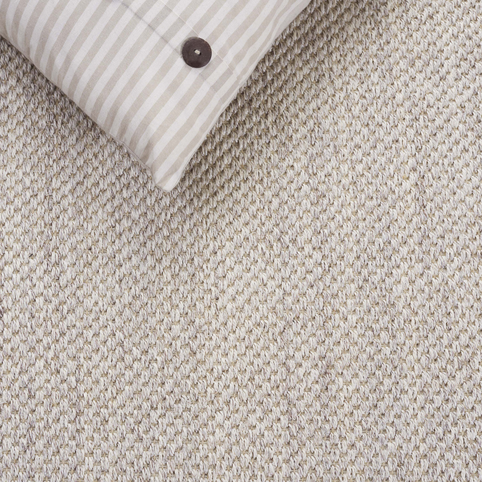 Torbin Marble Khaki Jute Rug, Oval 6' x 8'