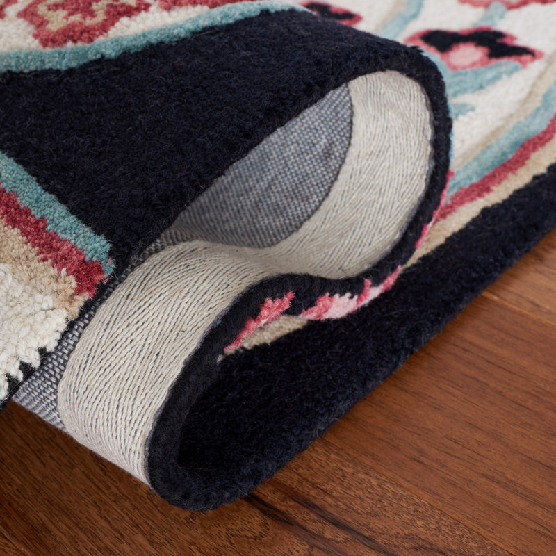 Dajsha Hand Tufted Wool Floral Rug, Runner 2'3" x 8'