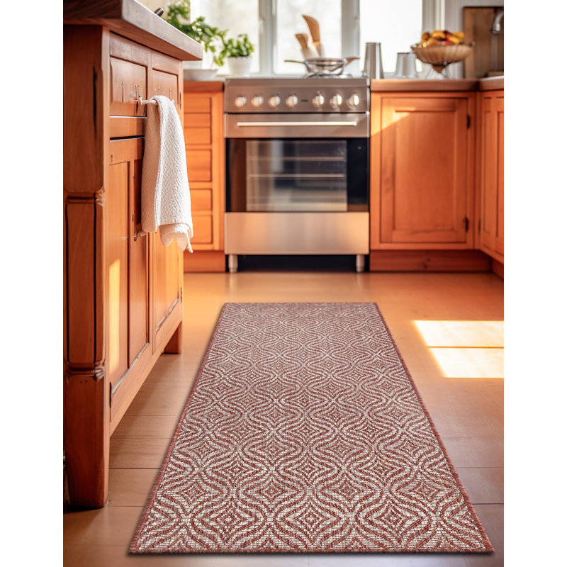 Flara Geometric Indoor / Outdoor Rug, Runner 2' x 6'1"
