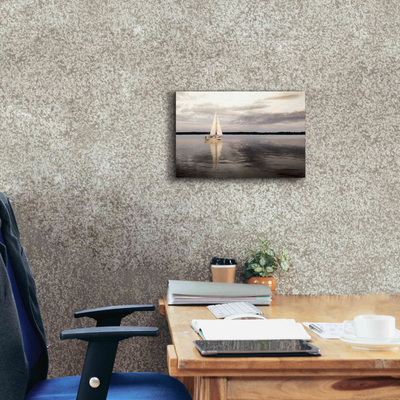 «Sail Away Sailboat» par Lori Deiter - photographie sur toile tendue, H 12 po x l 18 po x P 0,75 po