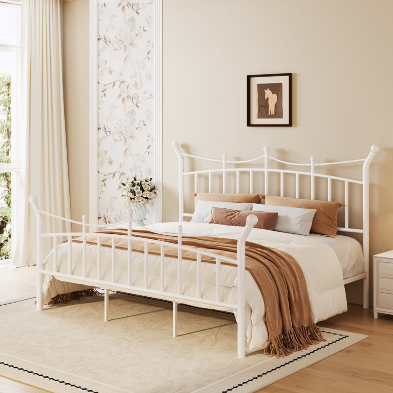 Lit plateforme en métal en forme de couronne de style rétro d'adolescentes de rêve, aucun sommier nécessaire, Très grand lit