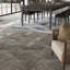 Carreau de mur et plancher en porcelaine aspect bois 14 po x 16 po Retro Hex