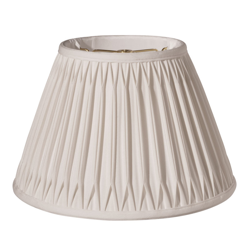 Abat-jour cloche en soie / shantung 10 "H (araignée), H 9 po x l 7,5 po x P 14 po, Crème