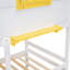 Lit simple au-dessus d'un lit superposé, blanc avec fenêtre - bois massif pour un concept de chambre attrayant-130093610