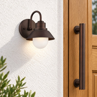 Boler Metal Wall Light