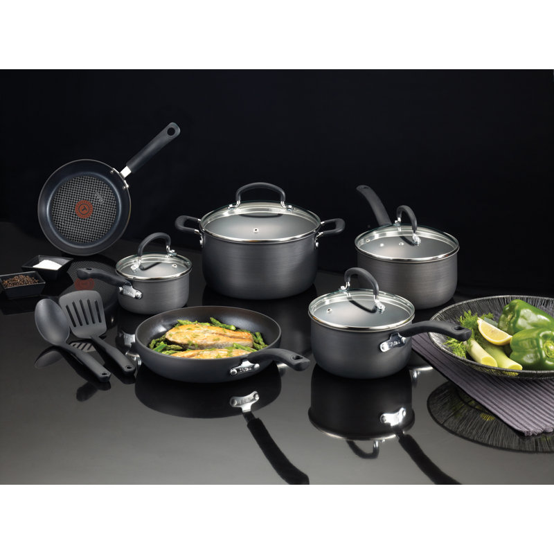Batterie de cuisine et ustensiles de cuisine en aluminium anodisé dur T-fal Ultimate, 12 pièces