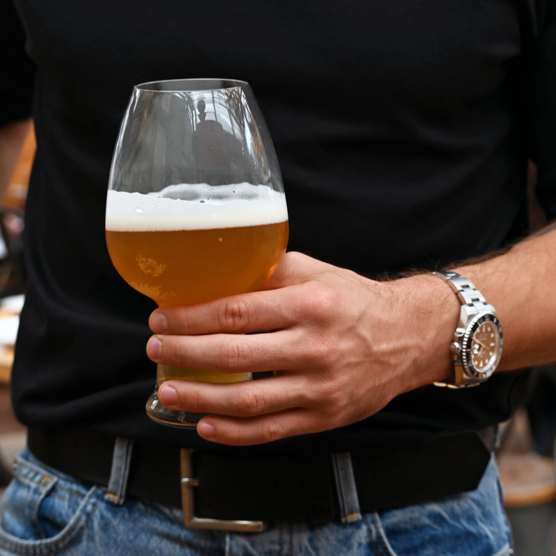 Luigi Bormioli Birrateque 26.5 oz Wheat Beer Glasses