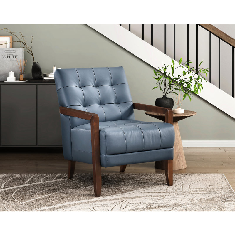 Chaise d'appoint en cuir bleu de style moderne avec coussin, détails en noyer, structure en bois fini