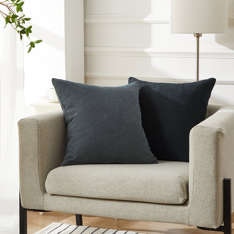 Housse de coussin carré en chenille, 18" x 18", Gris foncé