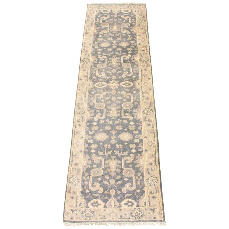 Tapis de couloir gris/crème en Tapis décoratif laine noué à la main New Age Ushak gris/crème de conception unique 2 pi 8 po x 9 pi 10 po Brodyn