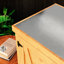 Banc de rempotage avec armoire de rangement et plateau de table en métal-111475312