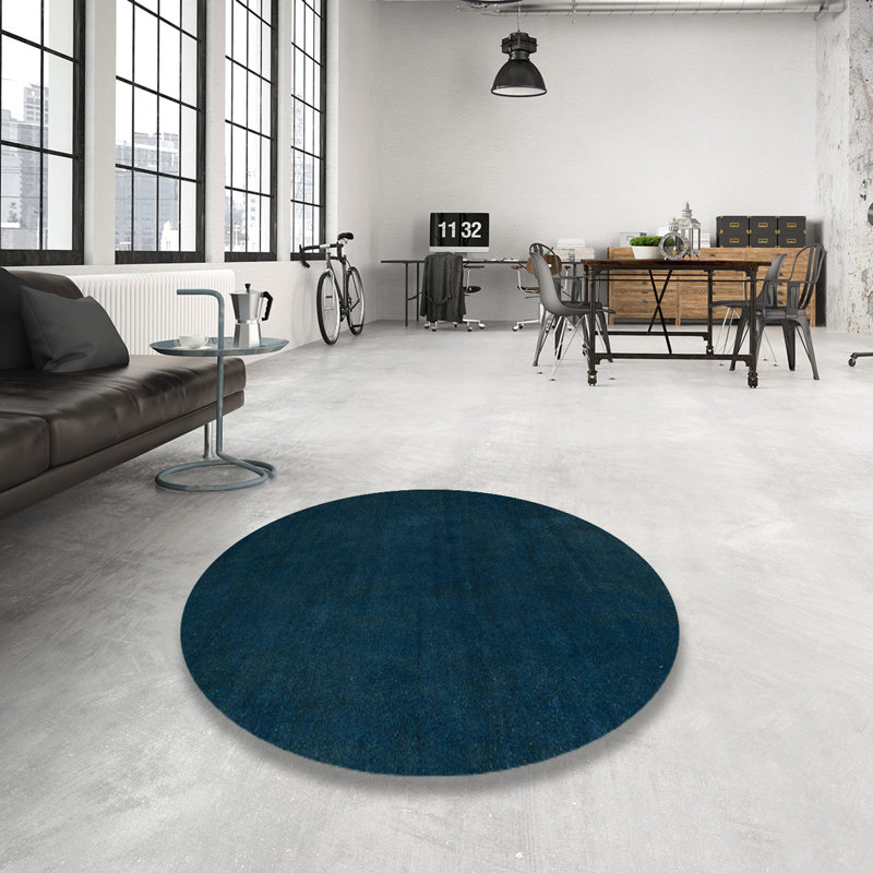 Indoor Rug, Round 3'