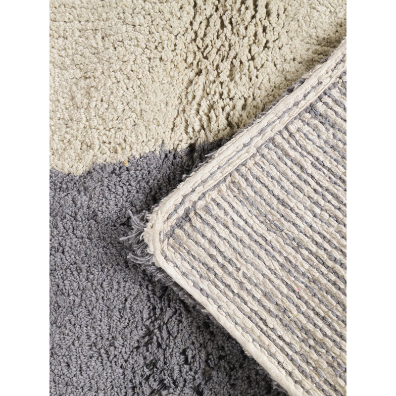 Non-Slip Bath Mat