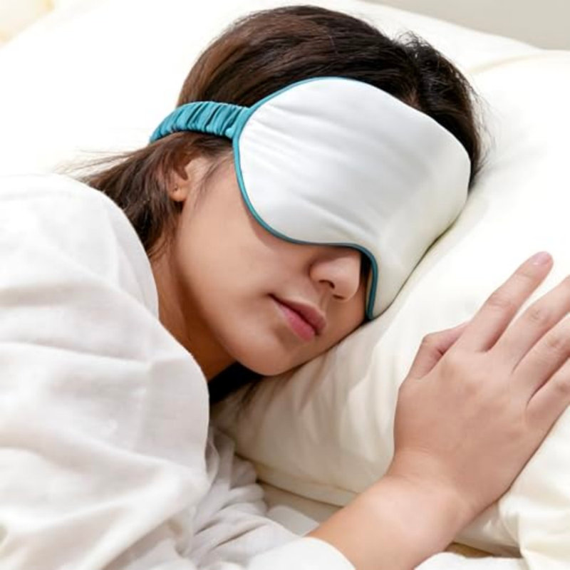 Fresh Breeze Sleep Mask in Mint Green