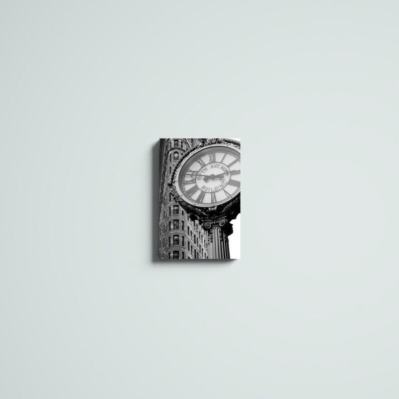 «City DetaIIs III», photographie sur toile, H 18 po x l 12 po