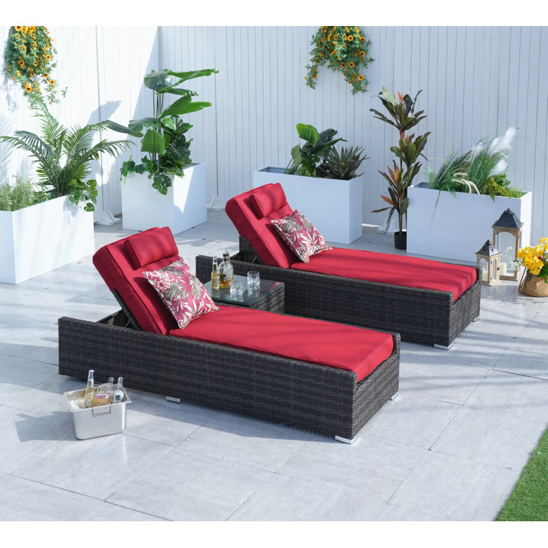 Ensemble de chaises longues inclinables 78 po avec coussins et table, Rouge