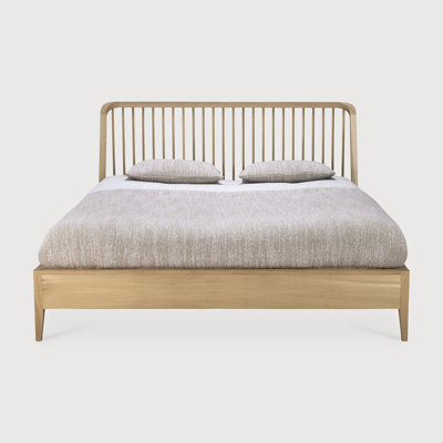 Spindle Solid Wood Bed