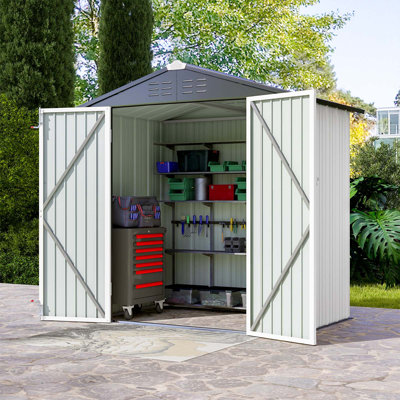 Remise de rangement en métal l 6 pi x P 4 pi