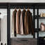 Walk-in rustique avec structure en métal thermolaqué, espaces de rangement profonds, résistance à l'eau et à la chaleur, panneau Stain Scratch E0, 2 fois plus épais, conception modulaire, profondeur 17,36 po, largeur 146,12 po,
