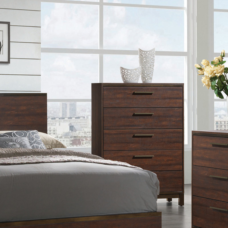 Pennard 33.5 " W 5 - Drawer Dresser