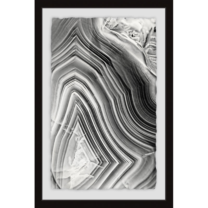 « kola gorge », peinture sur toile encadrée, H 36 po x l 24 po x P 1,5 po, Cadre noir, gris