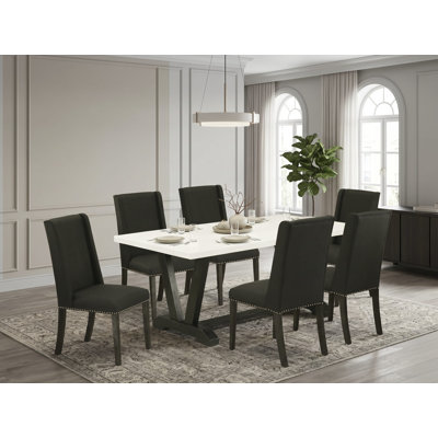 Ensemble de 7 pièces avec un magnifique dessus de table de salle à manger en lin blanc et 6 chaises de salle à manger kaki foncé avec têtes de clous et dossier haut de style, finition jacobine patinée