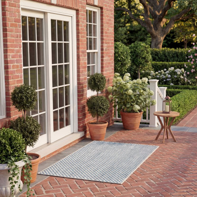 Herefordshire Performance Solid Color Indoor/Outdoor Area Rug