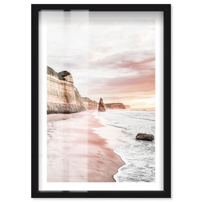 «Rose Beach Shadowbox Print Coastal Art Prints» par Notoriart, cadre noir, 31 x 46