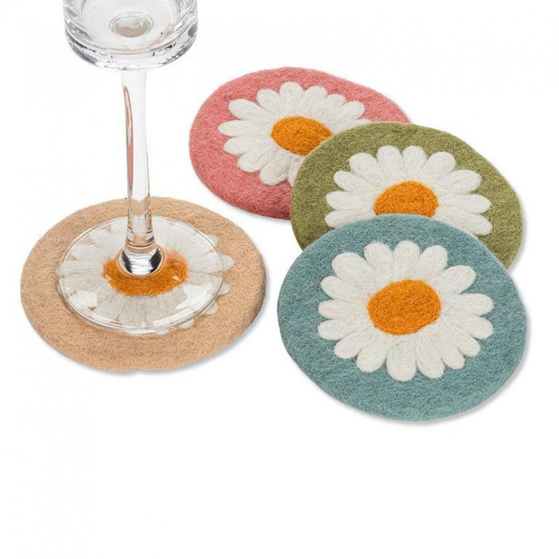Set Of 4 Assorted Colors Daisy Coasters