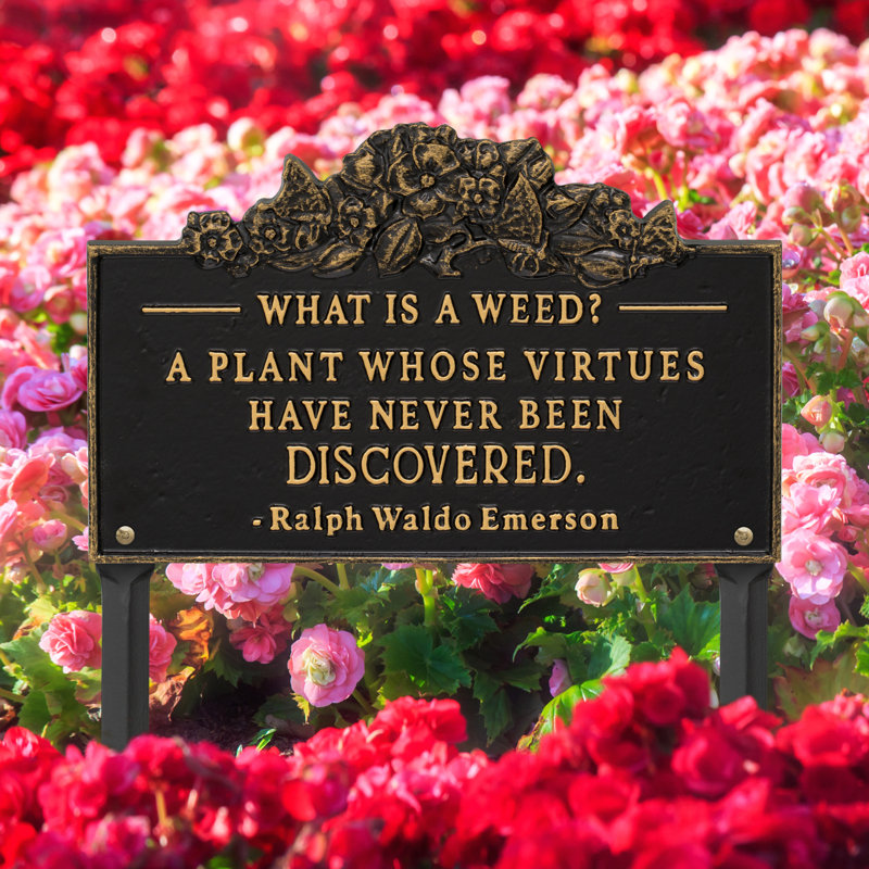 What is a Weed Garden Lawn Plaque, Black/Gold, 15