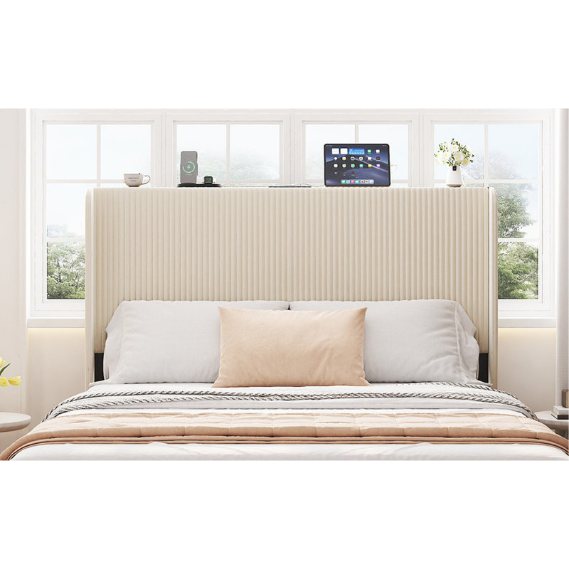 Structure de lit plateforme double avec tête de lit et station de charge, revêtement en velours beige, bruit, facile à assembler, aucun sommier requis, lattes en métal pour le support du matelas - dans la tête de lit,