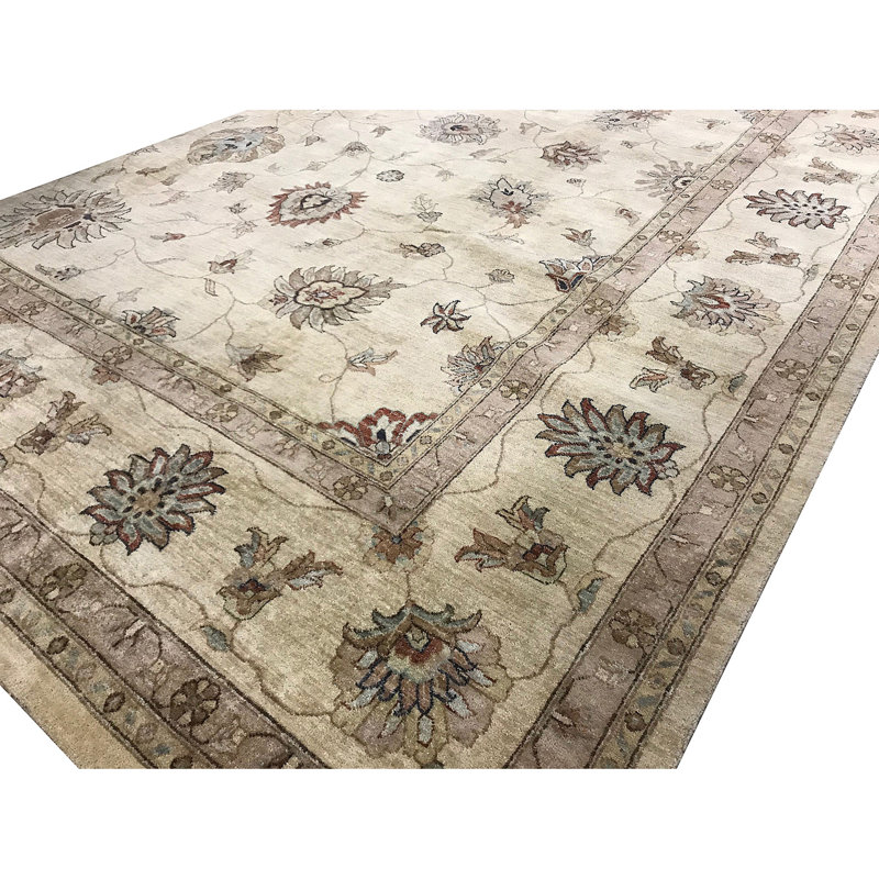 Cornwall Wool Oriental Area Rug in Beige/Brown
