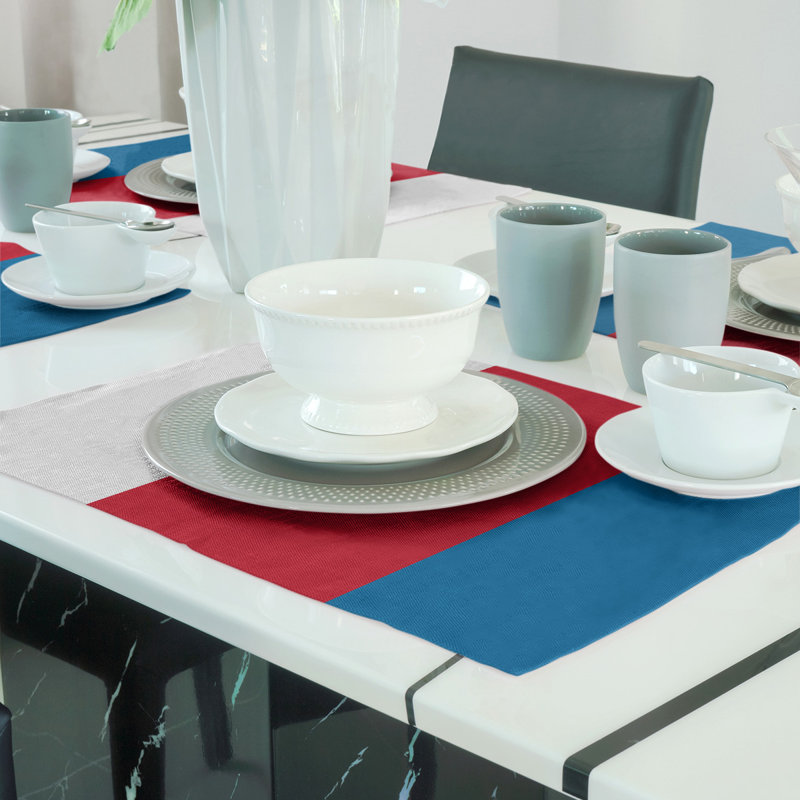 Récapitulatif de 18 po Mississippi Rebellion, Milieu rouge / bleu poudre, Polyester sergé