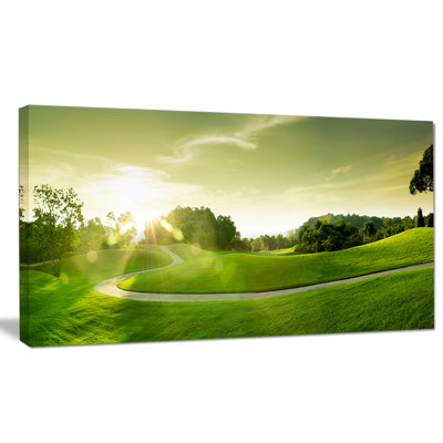 " Beautiful Green Valley Panorama "